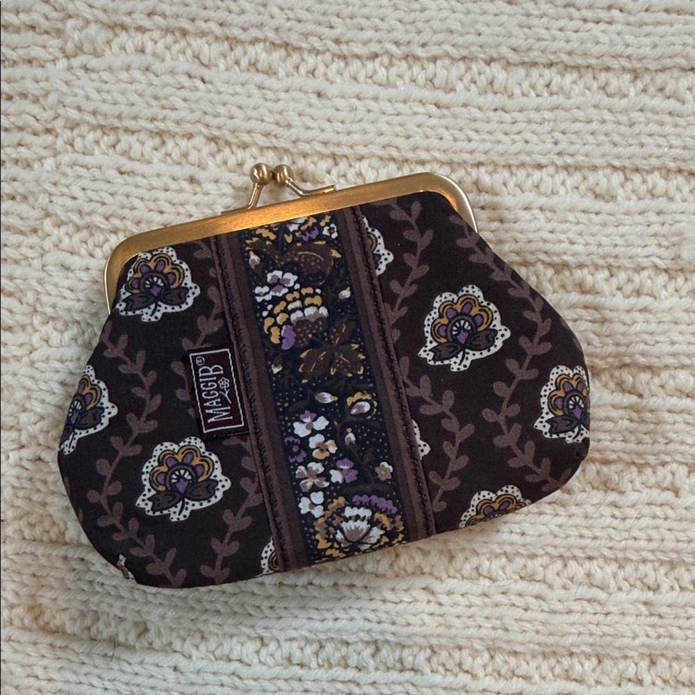 Maggi B Brown Floral Women's Coin Purse